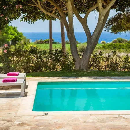 Iro Villa *